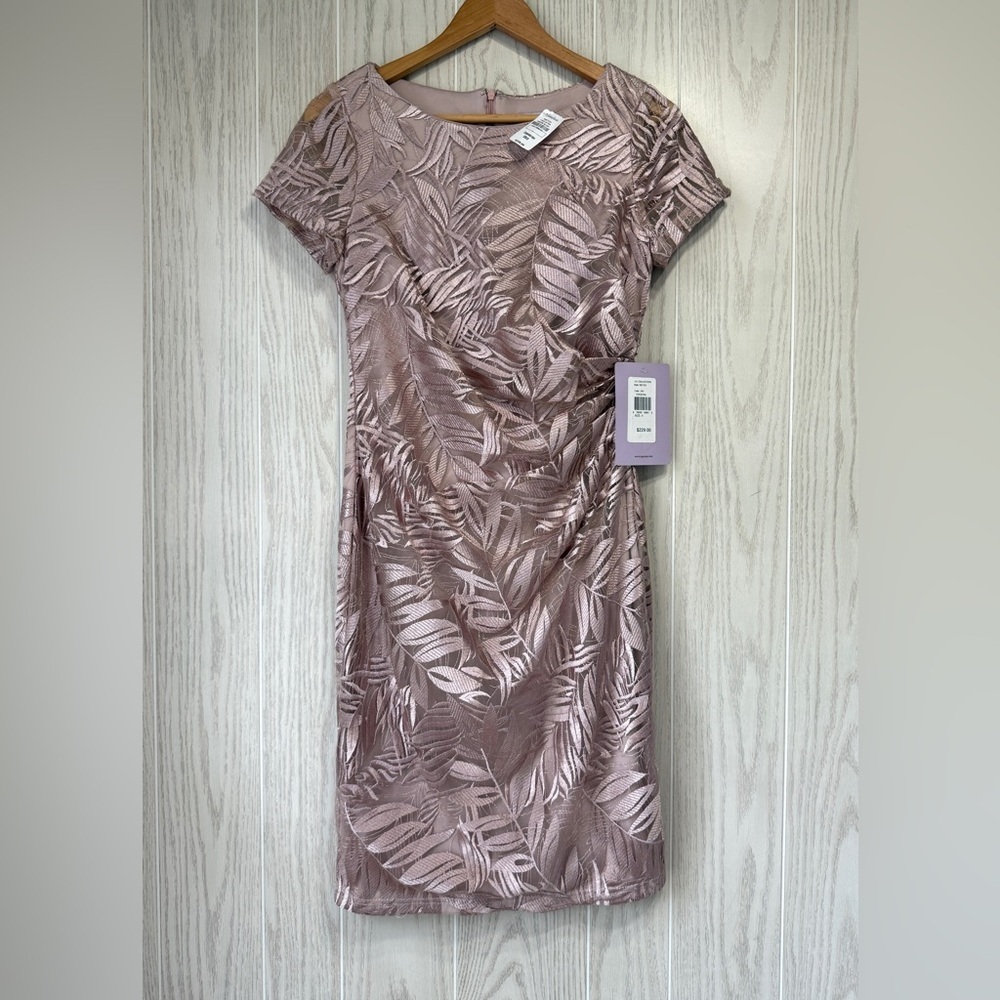 JS Collections Women's Blush Short Sleeve Embroidered cocktail Dress Size 4 NWT
